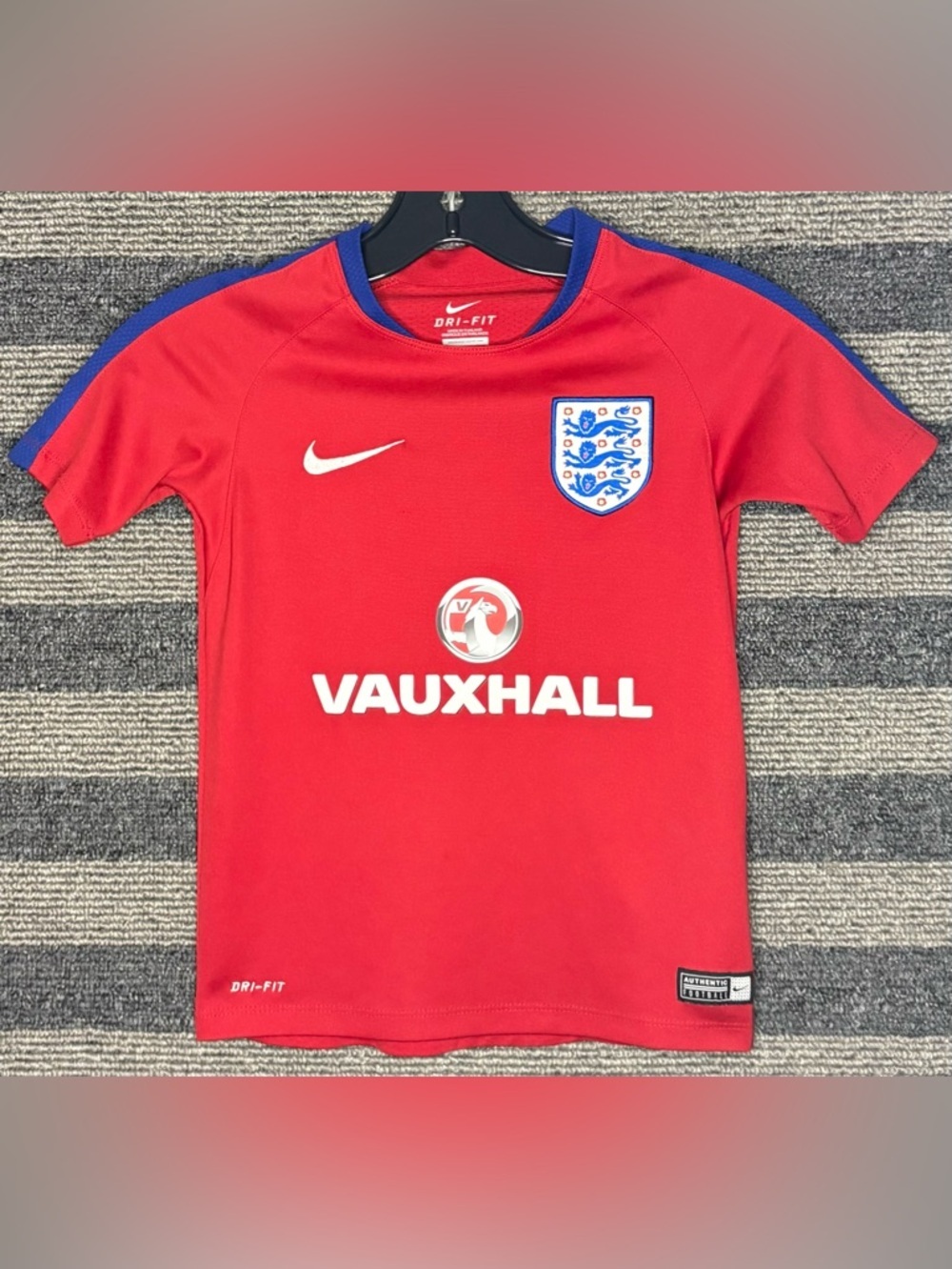 2016/17 Nike England Soccer Jersey Football Kit Child XS Fits a 5/6 Year Old